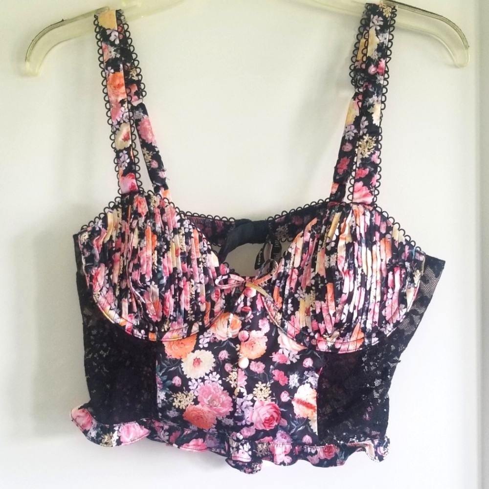 Victoria's Secret: For Love & Lemons Gardenia Bra